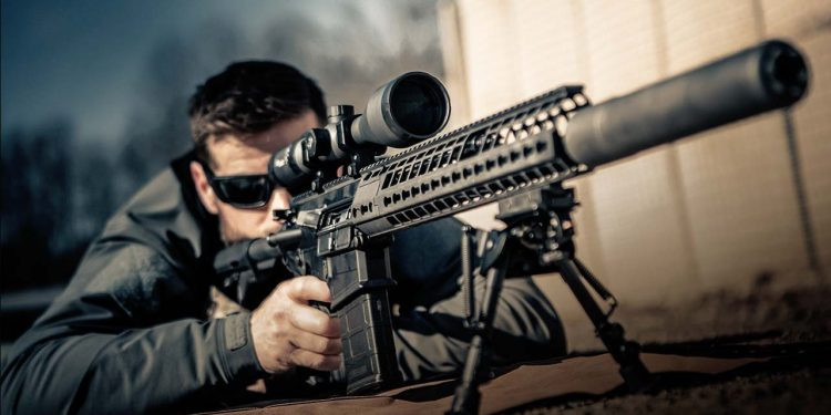 Quân đội Mỹ vừa ký hợp đồng tiếp nhận các loại súng bộ binh và trang thiết bị mới, trị giá hàng triệu USD