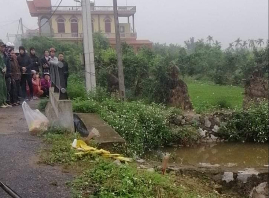 Khu vực tìm thấy thi thể nữ sinh mất tích - Ảnh: Nguyễn Hoàng Long