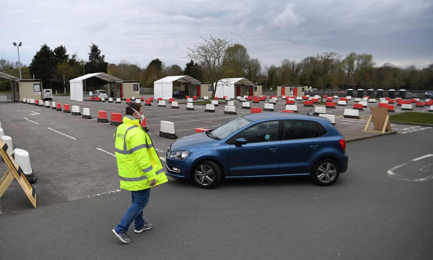 Trung tâm xét nghiệm Chessington tại hạt quận Surrey ở phía Nam thủ đô London. Ảnh: The Guardian.
