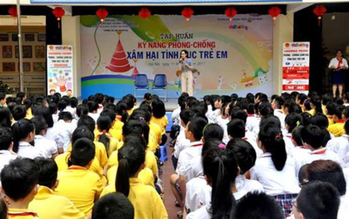 Quyết liệt phòng chống xâm hại tình dục trẻ em trong nhà trường.