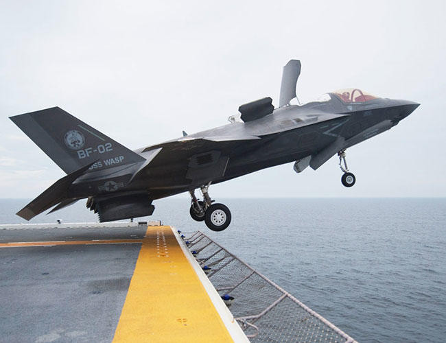 Nhật Bản đặt mua 40 tiêm kích F-35B Lightning II