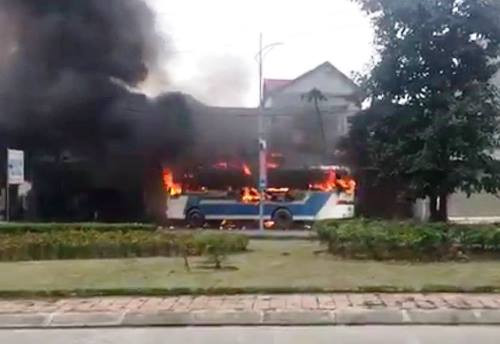 Hiện trường vụ cháy. Ảnh: Bình Minh