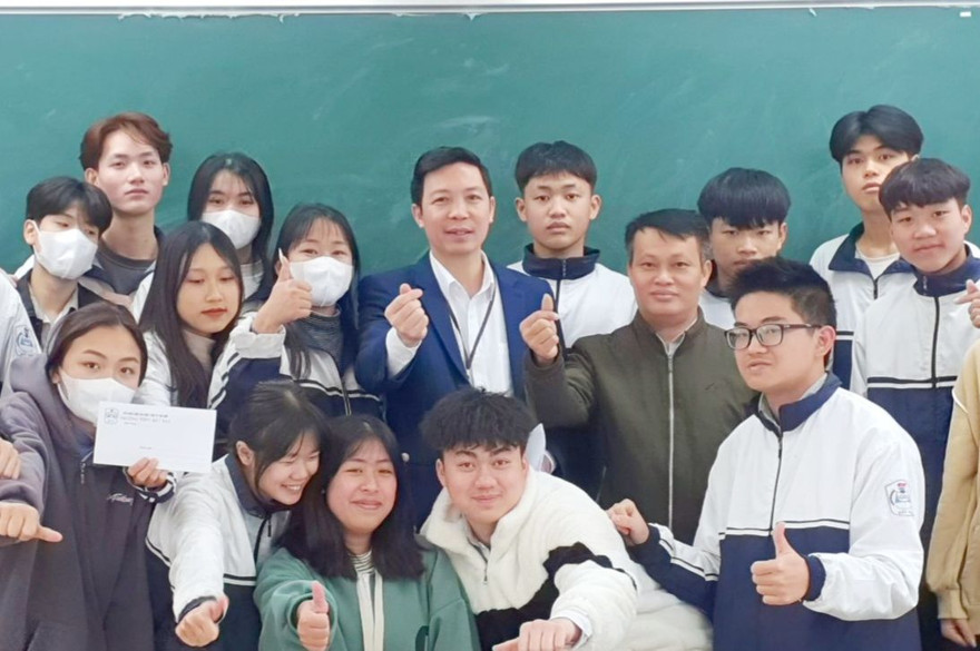 Xúc động thư của thầy hiệu trưởng gửi sĩ tử trước kỳ thi tốt nghiệp THPT Quốc gia