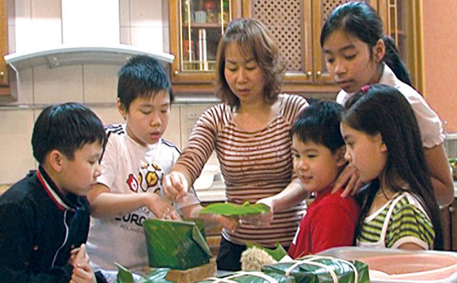 Nồi bánh chưng nóng giữa Mátxcơva lạnh cóng