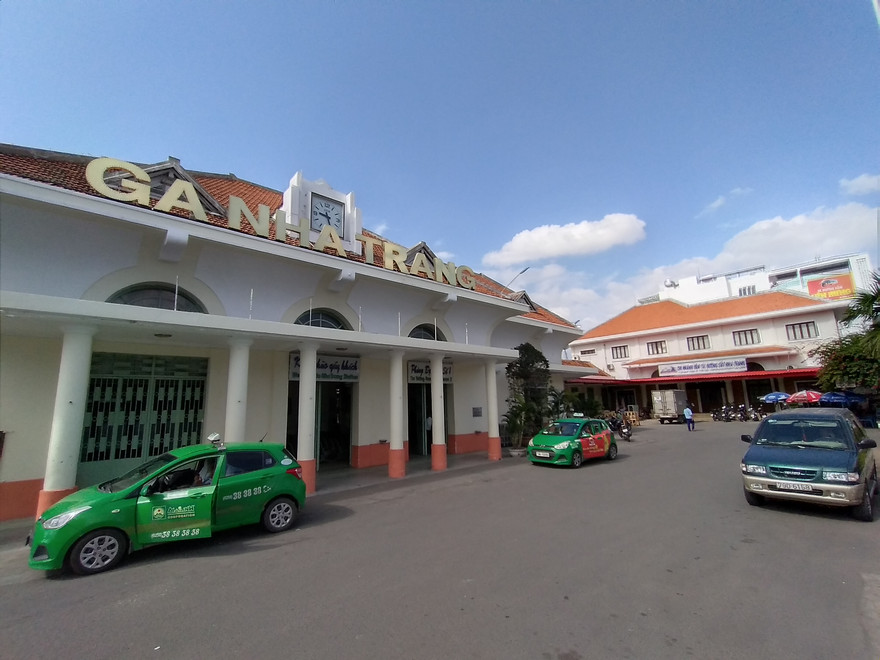 Ga Nha Trang được đề xuất di dời thế nào? 