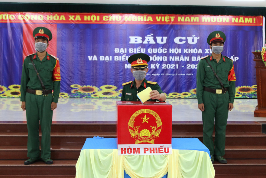 Kiên Giang: Gần 2.000 cử tri xã đảo Thổ Chu đi bầu cử sớm