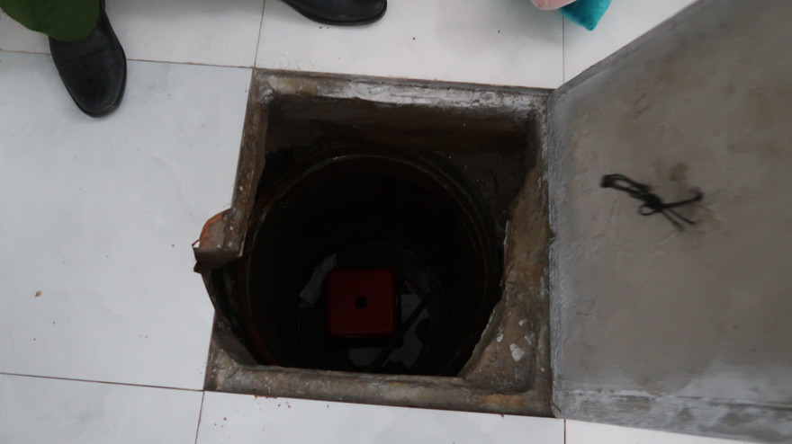 Căn hầm nơi Hận lẩn trốn