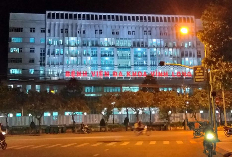 Vĩnh Long: 3 cơ sở y tế tạm ngưng hoạt động sau khi phát hiện hàng loạt ca mắc COVID-19,