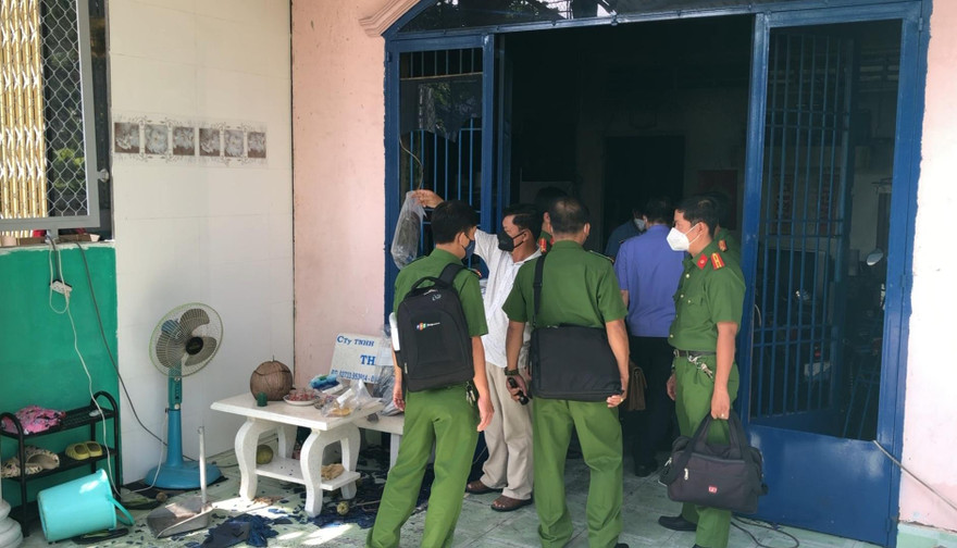 Phát hiện bình xăng, bật lửa tại vụ cháy làm 4 người thương vong ở Tiền Giang