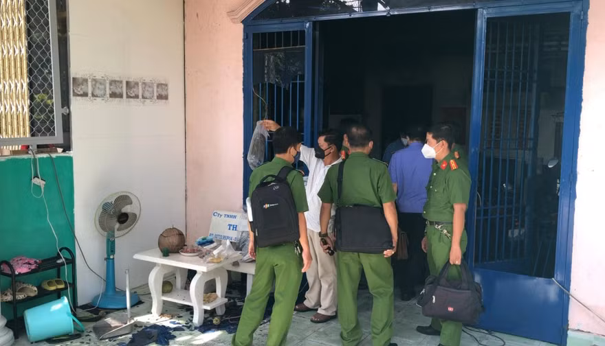Phát hiện bình xăng, bật lửa tại vụ cháy làm 4 người thương vong ở Tiền Giang