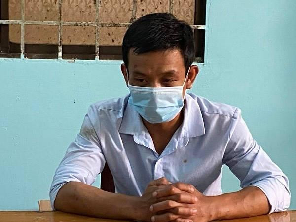 Khởi tố đối tượng không khai báo y tế, dùng gạch tấn công cảnh sát