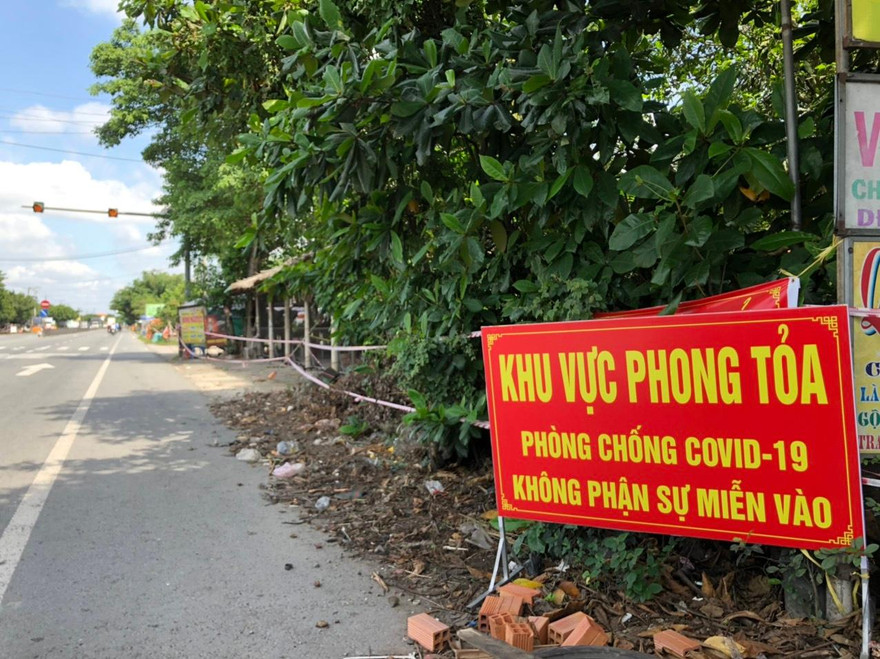 Một phó hiệu trưởng cùng 3 người thân ở Tiền Giang dương tính với SARS-CoV-2 