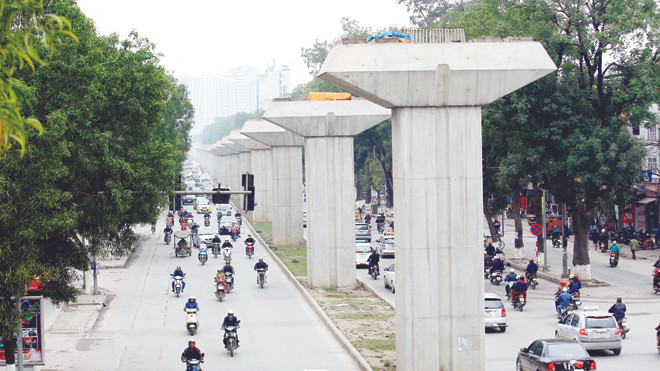  Dự án tuyến đường sắt trên cao Cát Linh - Hà Đông đang thu hút sự quan tâm của dư luận Ảnh: Như Ý