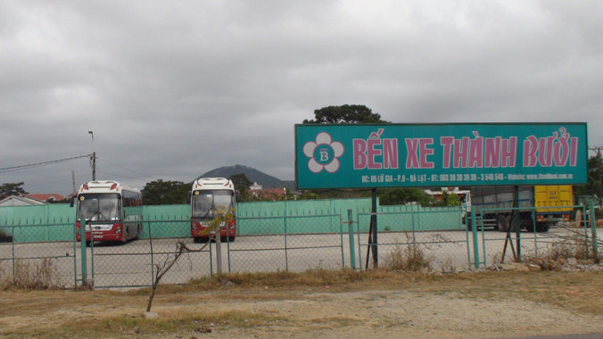 Nơi này đã từng được các cơ quan chức năng cho thành Bến xe loại 4 và sau đó phải sửa sai. Ảnh: Đ.T