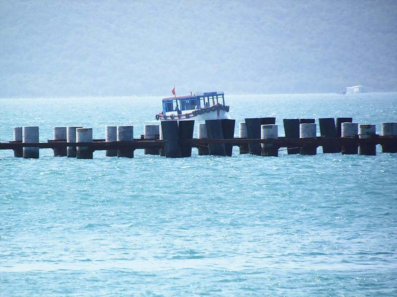 Vị trí xây dựng Cảng trung chuyển quốc tế Vân Phong. Ảnh Nguyễn Đình Quân.