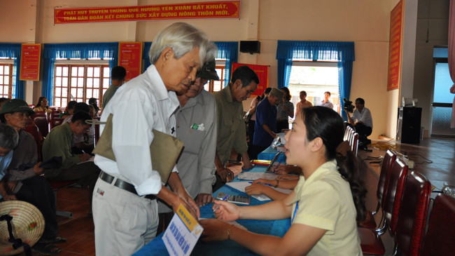 Luật BHXH sẽ sửa đổi theo hướng mở rộng đối tượng tham gia. Ảnh: Việt Dũng