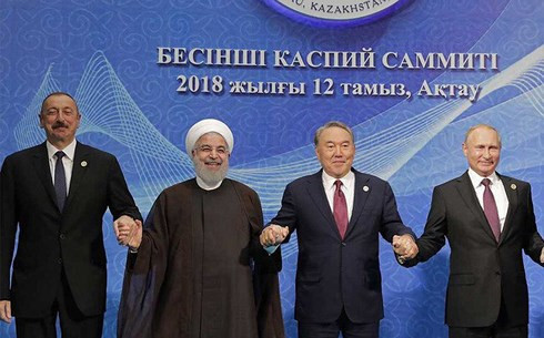 Nga, Thổ Nhĩ Kỳ và Iran, ba thành viên trong Cơ chế Sochi đang nỗ lực liên kết với các quốc gia khác chống lại cuộc chiến thương mại với Mỹ. Ảnh: Guardian.