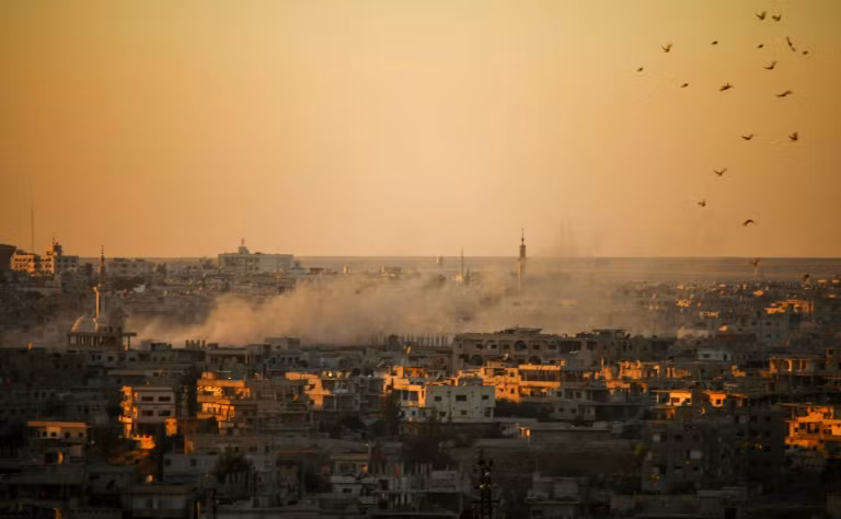 Nga hỗ trợ quân đội Syria không kích phiến quân ở Daraa