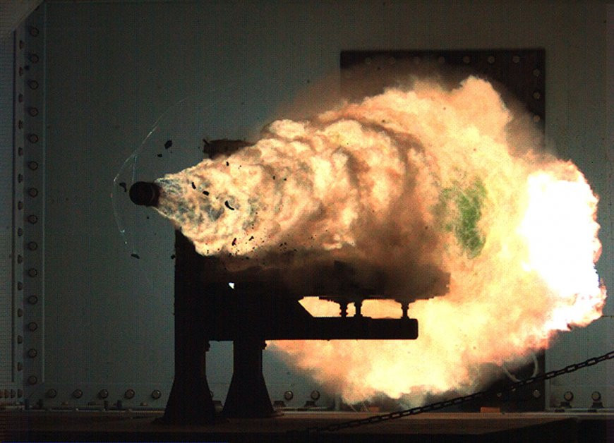 Nga thử súng railgun bắn đạn 3km/s
