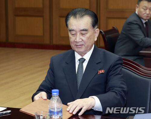 Thượng đỉnh Mỹ-Triều: 'Cánh tay phải' của ông Kim đến Singapore