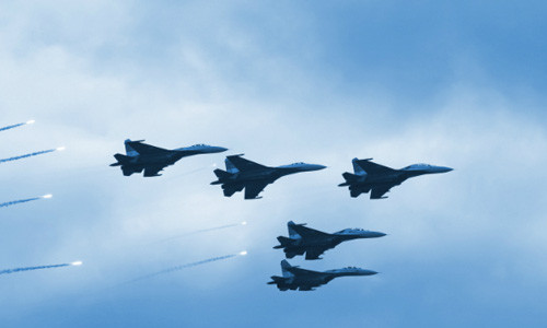 Mỹ mở rộng không kích phiến quân IS 