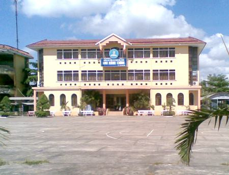 Cán bộ Trường CĐSP: Thu nhập hơn 4 lần lương và phụ cấp