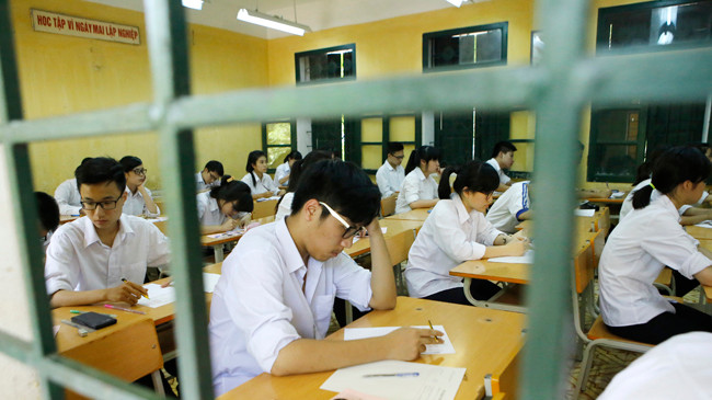 Kỳ thi THPT quốc gia không thể để tác động bởi lực bên ngoài (kỳ thì THPT năm 2014 tại trường THPT Quang Trung - Đống Đa - Hà Nội). Ảnh: Như Ý