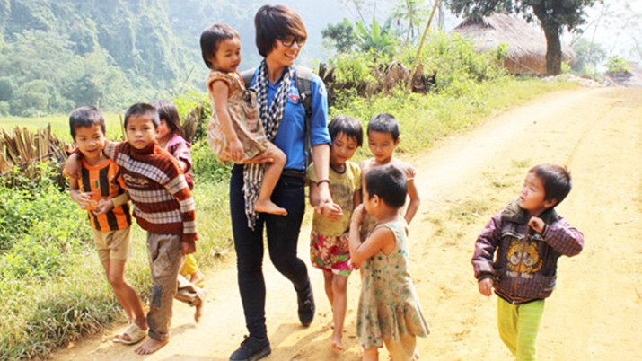 Hoàng Thị Thảo luôn hướng về đồng bào vùng cao quê hương xứ Thanh