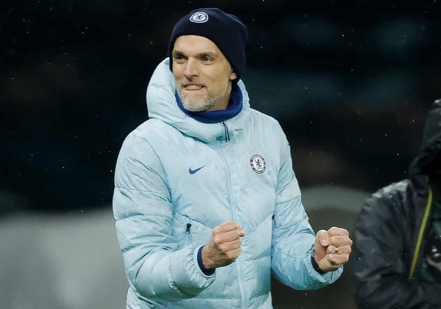 HLV Tuchel ăn mừng sau chiến thắng trước Tottenham. Ảnh: The Guardian.