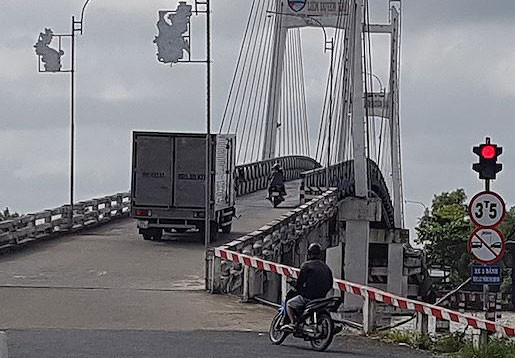 Cầu dân sinh thu vốn theo tuổi thọ: Lấy lý do khó để kéo dài thu phí? 