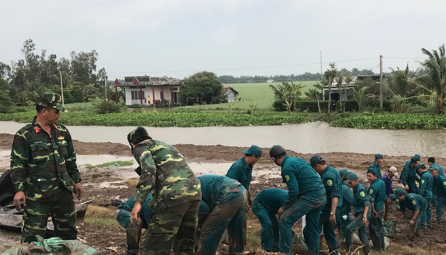 Hàng chục ngàn hộ dân nơm nớp lo vỡ đê, Cà Mau cần ban bố tình trạng khẩn cấp