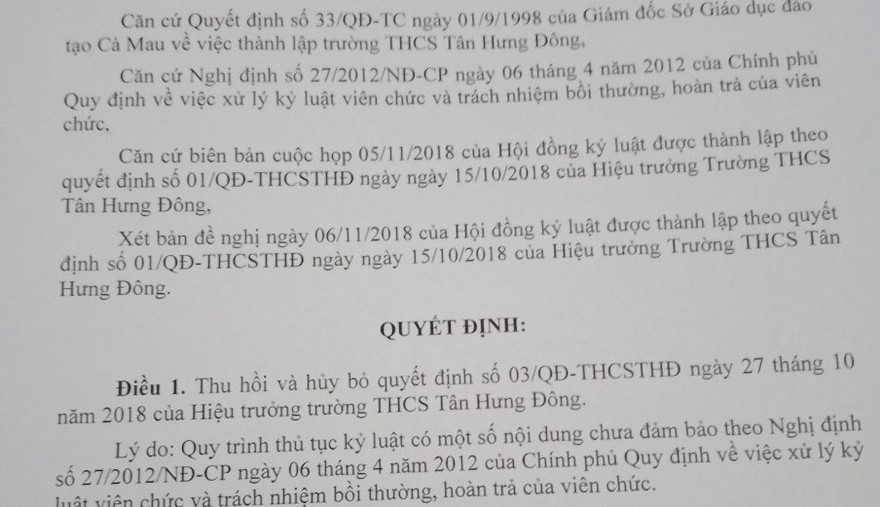 Thu hồi quyết định buộc thôi việc cô giáo không chịu làm nhân viên