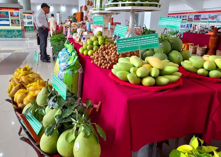 Nhiều loại rau quả rớt giá, ngành hàng này vẫn tăng trưởng xuất khẩu 2 con số