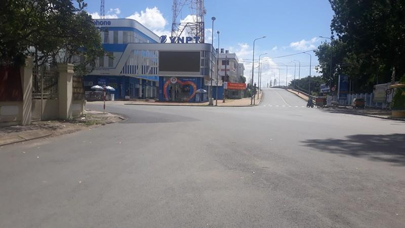 Thành phố Cần Thơ cùng các tỉnh miền Tây đang thực hiện giãn cách xã hội theo Chỉ thị 16. Ảnh: N.V