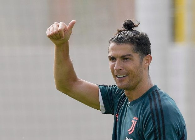 Ronaldo giữ được vóc dáng hoàn hảo sau dịch COVID-19.