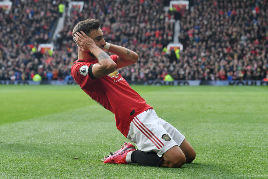 Bruno Fernandes ăn mừng bàn thắng đầu tiên cho M.U