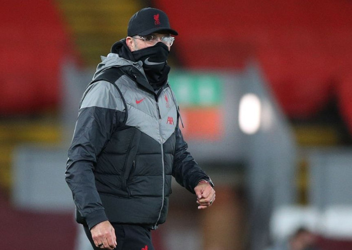 Klopp bất bình với quyết định thổi phạt đền của trọng tài