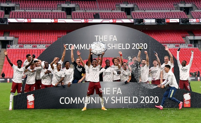 Hạ Liverpool, Arsenal 'mở tiệc' ăn mừng tại Wembley