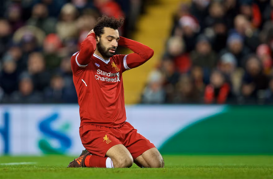 Salah 'không hạnh phúc', Liverpool nổi sóng ngầm?