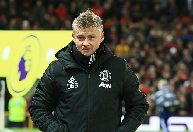HLV Ole Solskjaer đang chịu áp lực lớn ở M.U