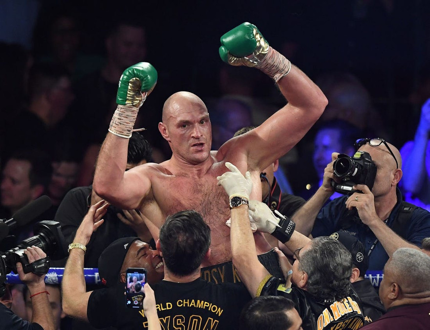 Tyson Fury là một trong những võ sĩ quyền anh mạnh nhất thế giới hiện nay.