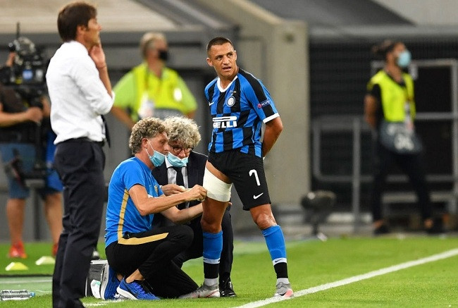 Sanchez sẵn sàng ra sân ở trận chung kết rạng sáng mai