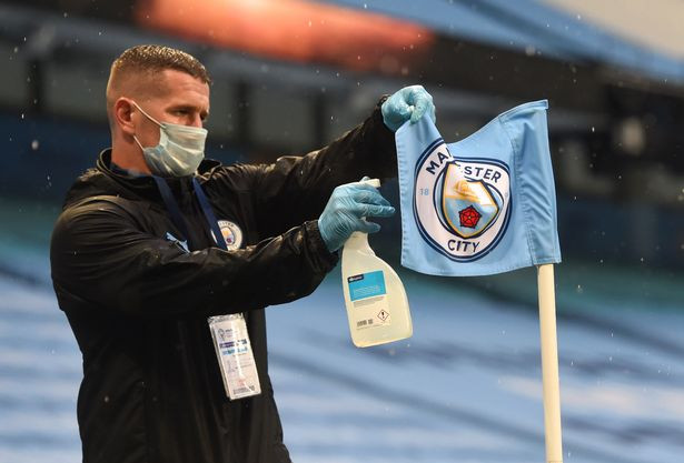 Các CLB đang mong mỏi CĐV trở lại lấp đầy các sân bóng