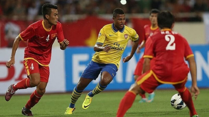 Serge Gnabry trong trận đấu với tuyển Việt Nam cách đây 7 năm.