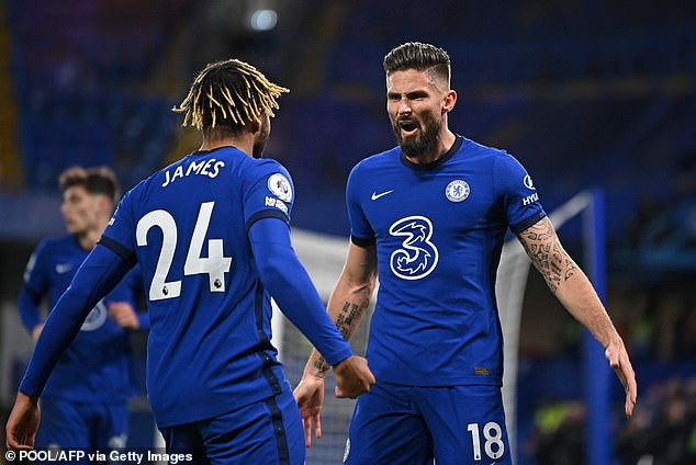 Giroud lại toả sáng, Chelsea ngược dòng ấn tượng