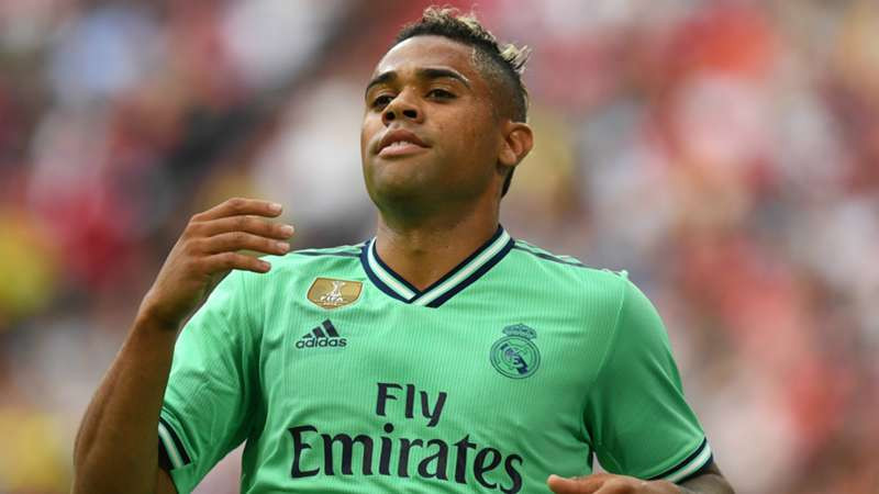 Mariano Diaz chỉ giữ vai trò dự bị ở Real Madrid.