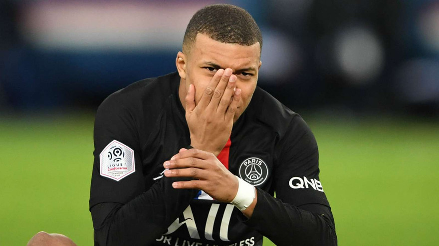 Kylian Mbappe bị nghi nhiễm Covid-19