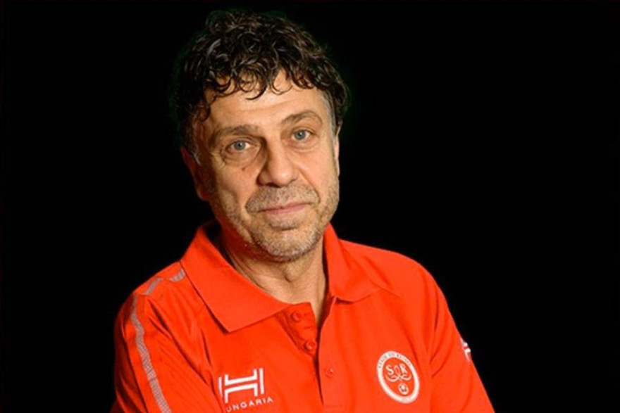 Bác sĩ Bernard Gonzalez. 