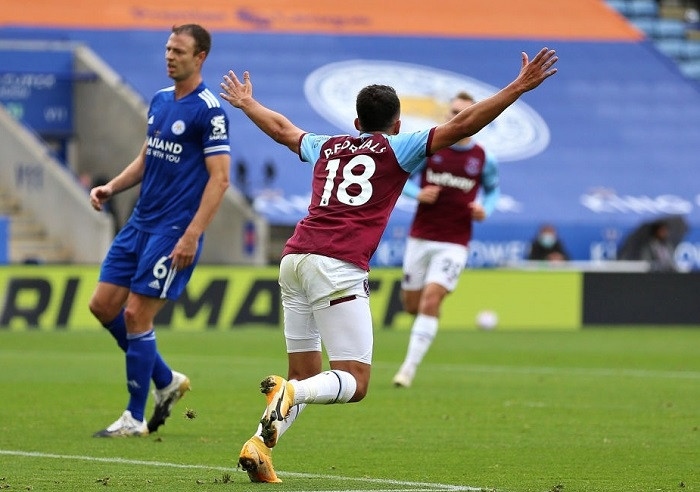 Leicester bất ngờ để thua West Ham 0-3 ngay tại sân nhà