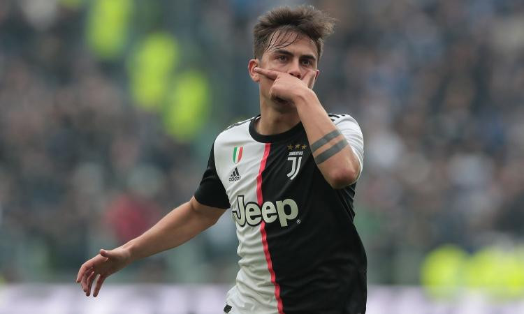  Paulo Dybala và bạn gái cùng nhiễm Covid-19